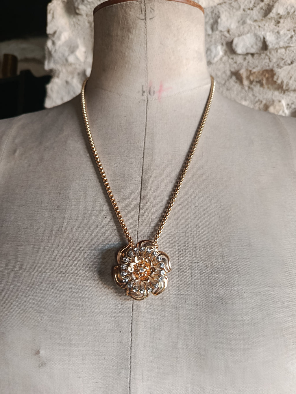 Collier