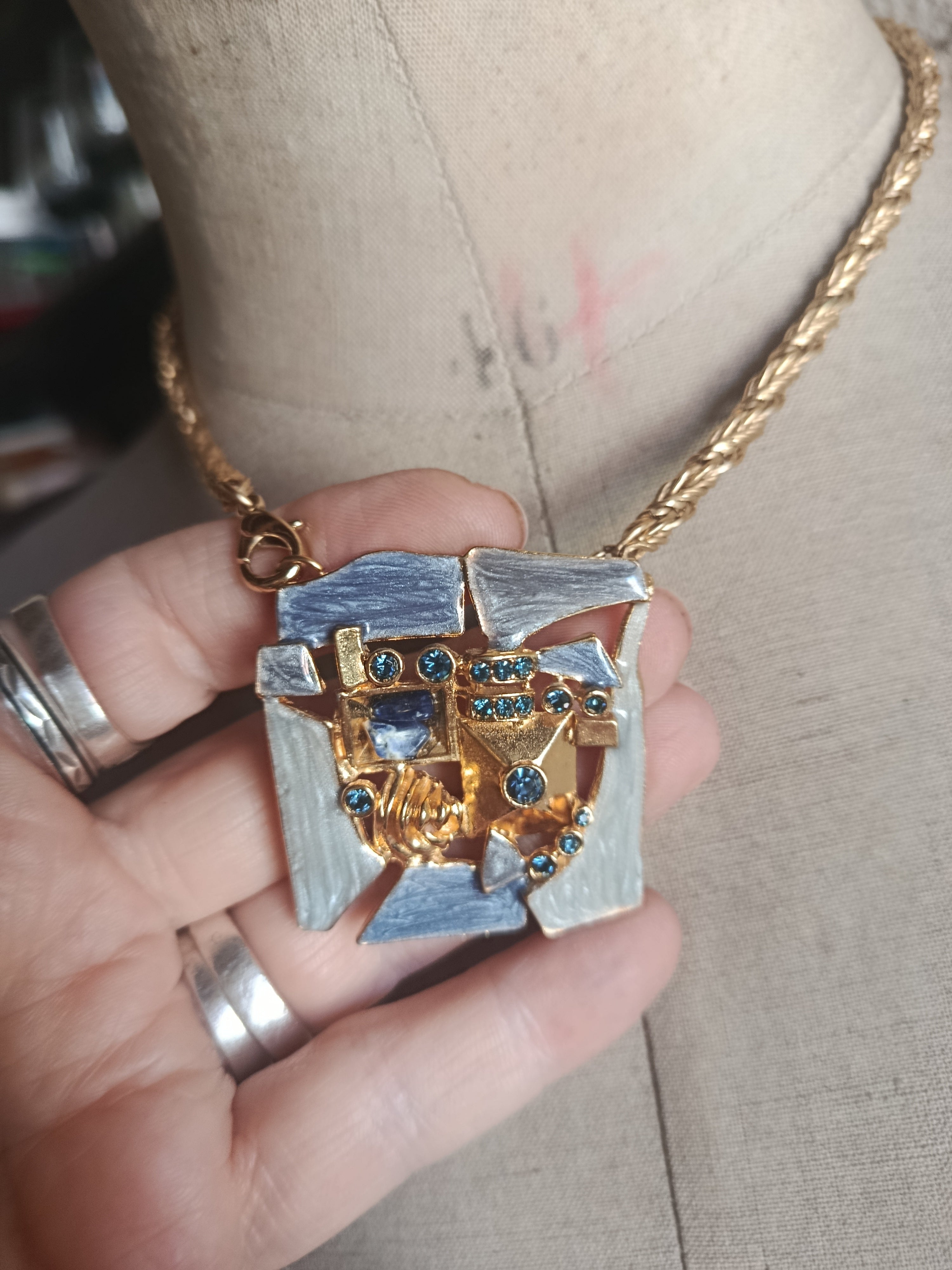 Collier