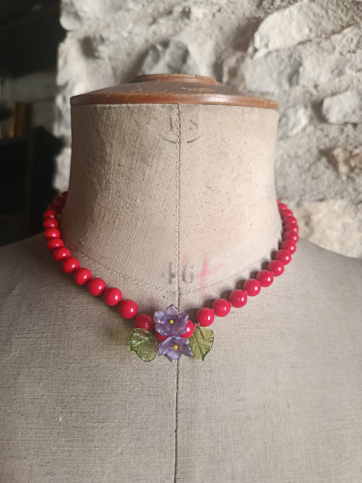 Collier ancien