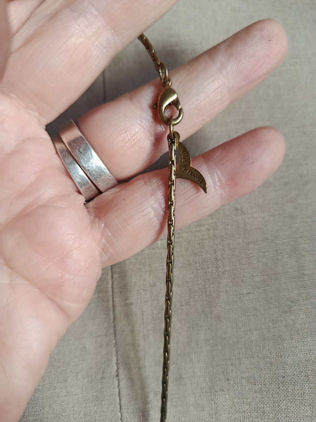Collier Vogline