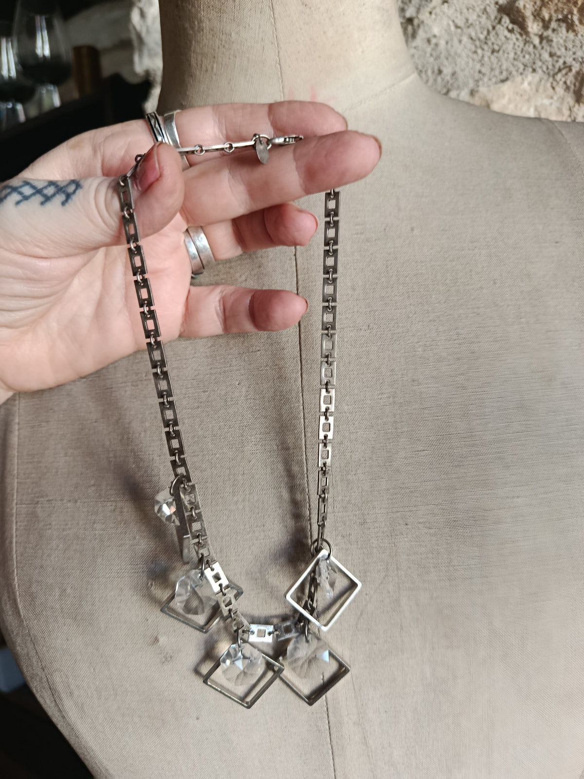 Collier Vogline