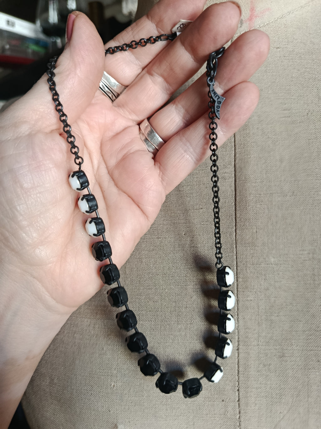 Collier Vogline