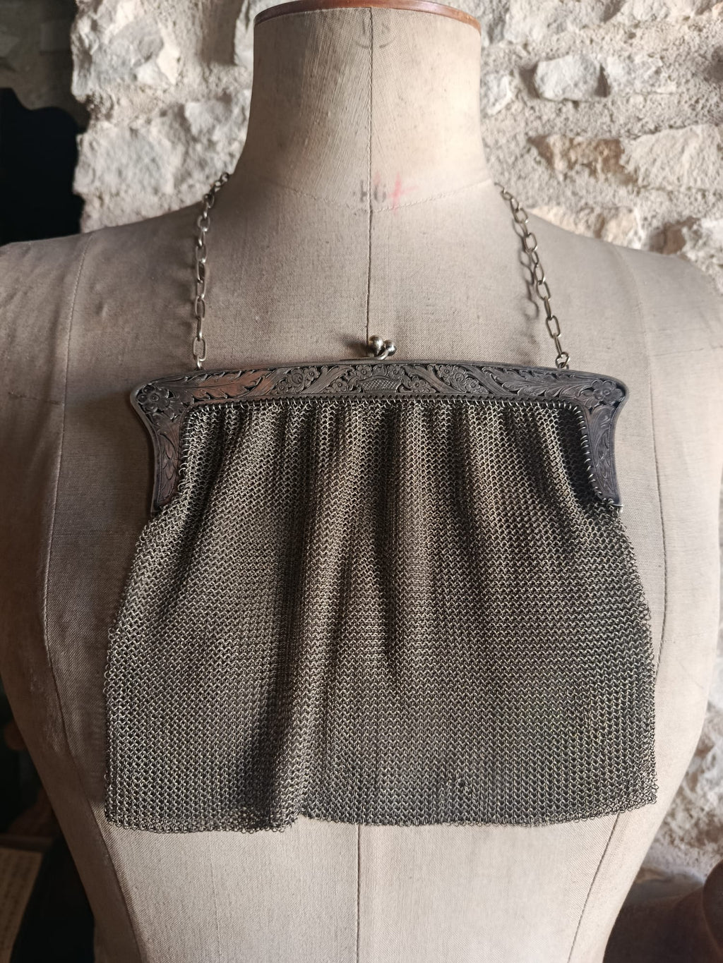 Sac bourse Art Nouveau en métal argenté