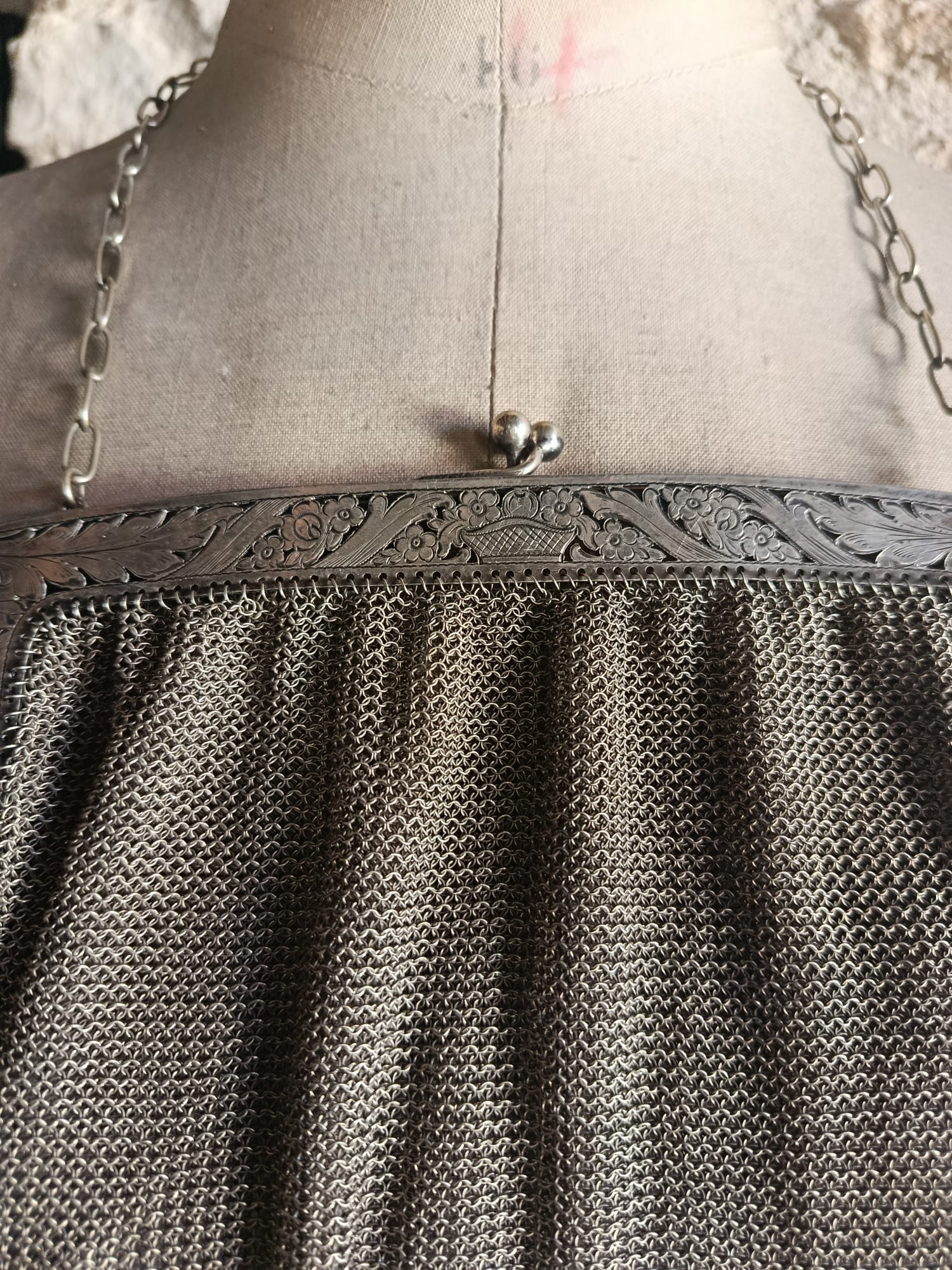 Sac bourse Art Nouveau en métal argenté